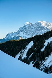 Zugspitze in winter dress by Leo Schindzielorz