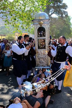 Sint Gerasimos processie op het Griekse eiland Kefalonia van Ruud Lobbes