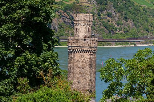 Ochsenturm mit Rhein, ; Oberwesel; Unesco Weltkulturerbe Oberes Mittelrheintal; Rheinland-Pfalz; Deu