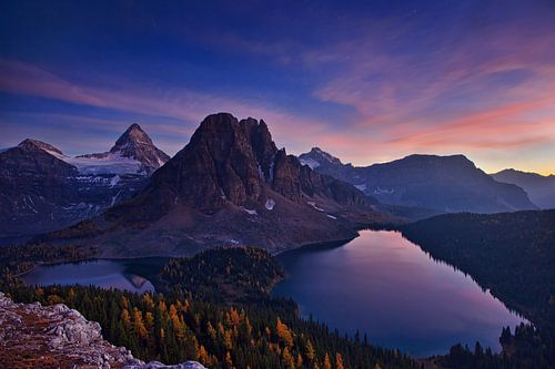 Dämmerung am Mount Assiniboine