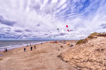 Kitesurfers en mer du Nord