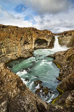 Waterval in IJsland van Ralf Lehmann