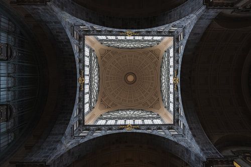 Sterke architectuur in station Antwerpen