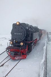 Die Brockenbahn am Bahnhof Brocken von t.ART