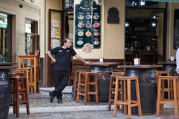 Café in Malaga van Kees van Dun