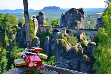 Love castles on the Bastei