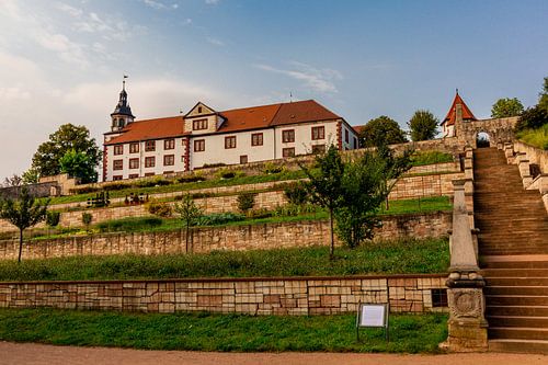 Kasteel Wilhelmsburg in herfstig licht