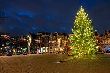 Weihnachten auf dem Nieuwmarkt in Amsterdam bei Nacht von Eye on You