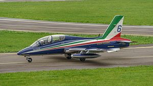 Frecce Tricolori #6 rollt zur Startbahn.