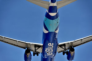 Ankunft des JetBlue-Flugs B61111 in Curaçao