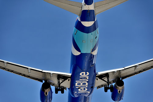 Aankomst JetBlue B61111 in Curaçao