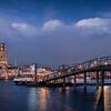 Skyline Deventer blauwe uur - versie 1 van Patrick Rodink