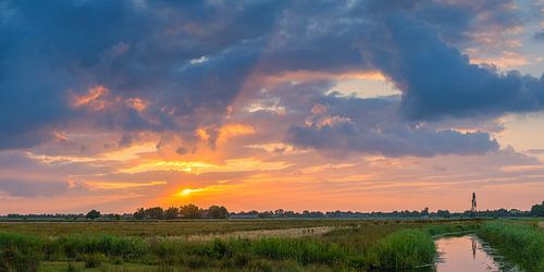 Zonsopkomst Windmotor Oudega