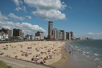 Beach on the Westerschelde with Vlissingen in the background