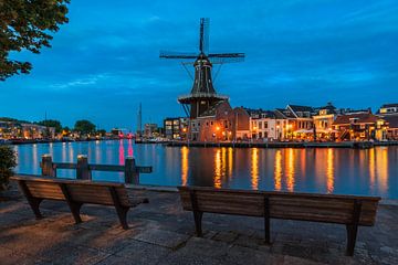 Mill the Adriaan during the blue hour by Bart Hendrix