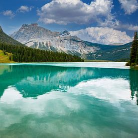 Lac Louise, parc national de Banff en Alberta, Canada sur Gert Hilbink