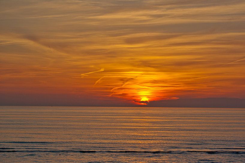 Sonnenuntergang in Katwijk von Harry van den Brink