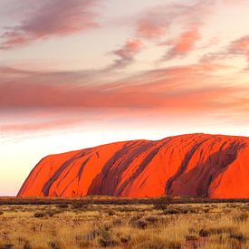 Uluru (Ayers Rock) sur Inge Hogenbijl