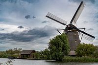 Windmill in Kinderdijk - threatening rain sky 3