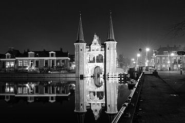 Abstract photography | Street photography | Black-and-white | Sneek III by Art. by Janine