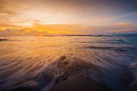 Zonsondergang strand Mentawai van Andy Troy thumbnail