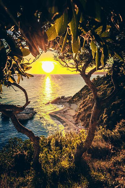 Xigia Sulfur Beach - Ein Strand auf Zakyntos im Sonnenaufgan von Fotos by Jan Wehnert