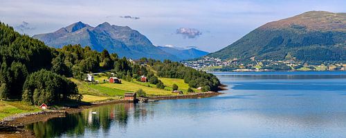 Typisch Noors fjordenlandschap, Noorwegen