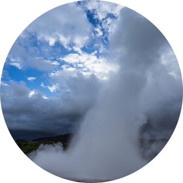 IJsland - Grote smoor van uitbarsting bij gusher strokkur van adventure-photos