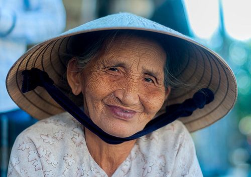 Vietnam: Marktkoopvrouw (Hội An)