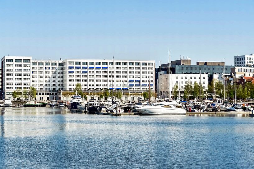 Willemdok Marina Antwerp by Tessa Selleslaghs