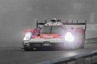 Glickenhaus Le Mans Hypercar im Nebel von Richard Kortland Miniaturansicht