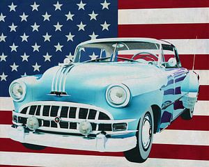 Pontiac Chieftain Hard Top 1950 mit der Flagge der U.S.A.