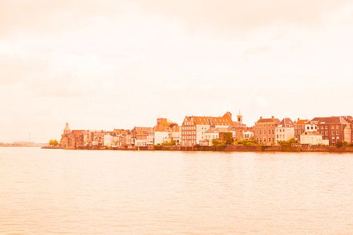 Dordrecht in oranje tinten