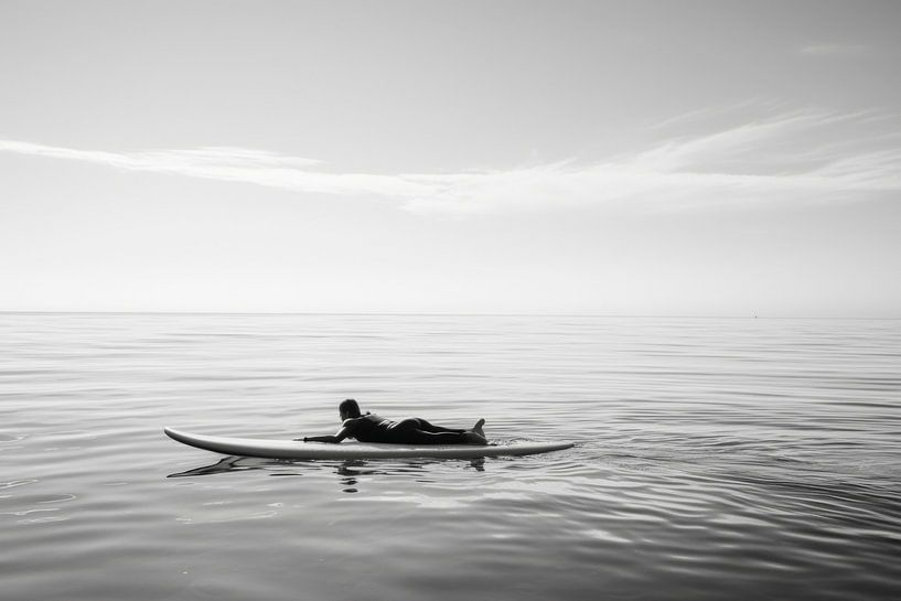 Silence solitaire sur l'eau par Poster Art Shop