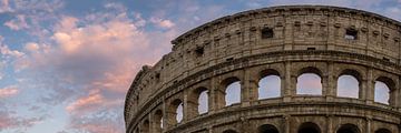 Rom, Roma, Kolosseum bei Sonnenuntergang 