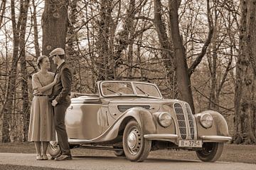 Junges Paar mit BMW von Jörg B. Schubert