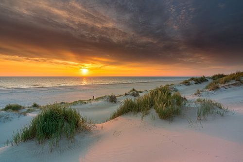 Texel strand Paal 17 Prachtige zonsondergang