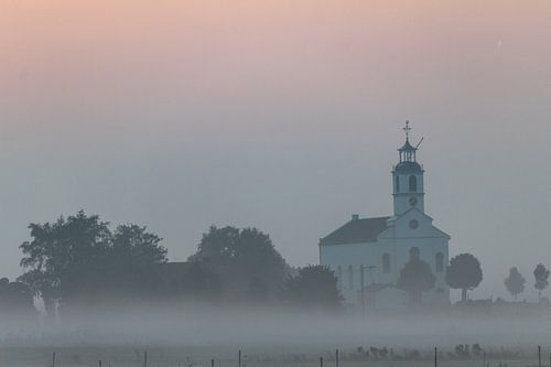 Kerk in de mist