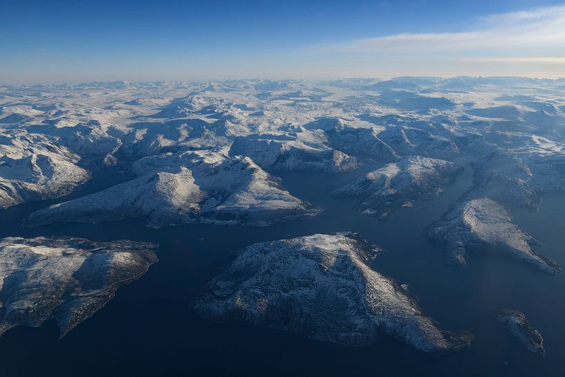 Vue aérienne sur le paysage d'hiver  dans le nord de la Norvège par Sjoerd van der Wal Photographie