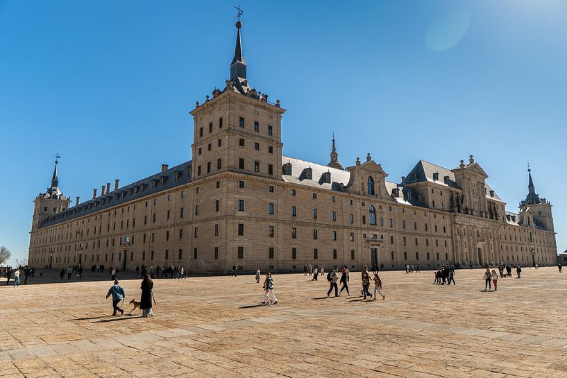 Madrid by Hello Pompoyo