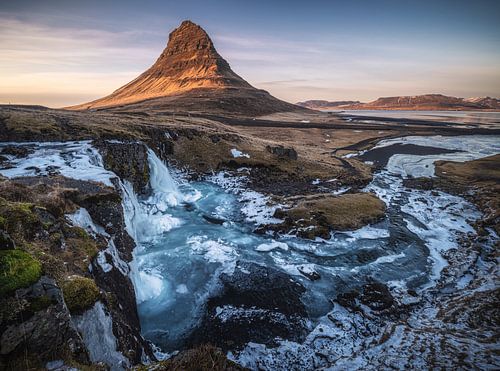 Kirkjufell waterfall in Iceland Panorama