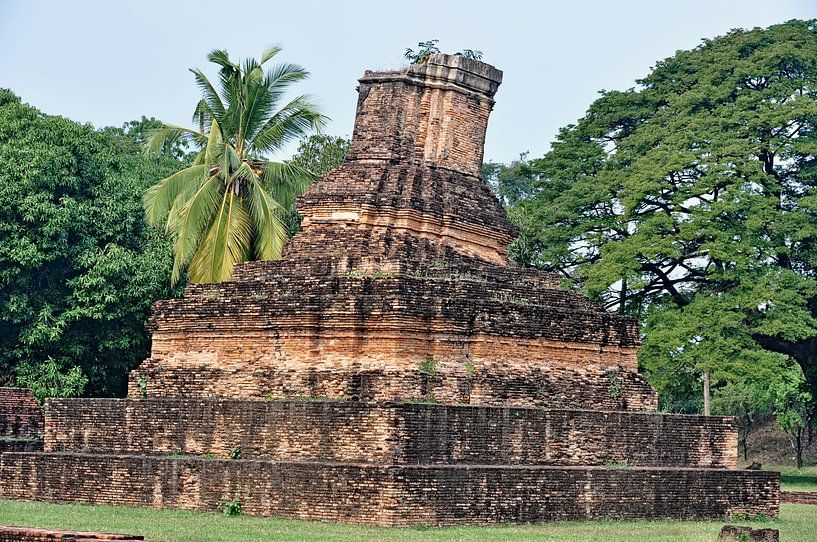 Sukhothai: Cradle of Thai civilisation by Frank Photos