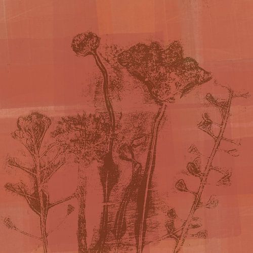 Botanische kunst. Bloemen in rustiek kastanjehout op mahonierood.