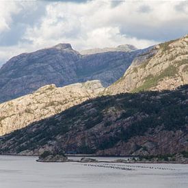 Blick über Lyseboth Flord Norwegen von Frits Hogewoning