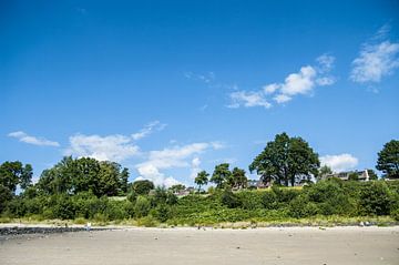 Elbe strand in Wedel #2 van Norbert Sülzner