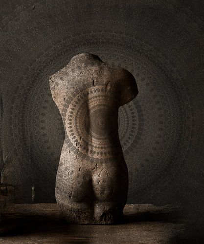 Afbeelding van Stenen Torso met Mandela