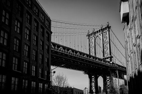 Manhattan Bridge between the Buildings – Black and White New York