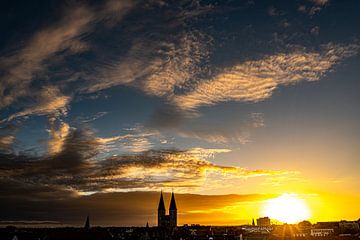 Zonsondergang boven Braunschweig van Dieter Walther