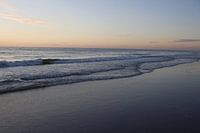 Windstille und Flut am Strand bei Westerland auf Sylt
