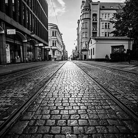 Tramspoor in de stad van Nörkoping van Sebastiaan Aaldering